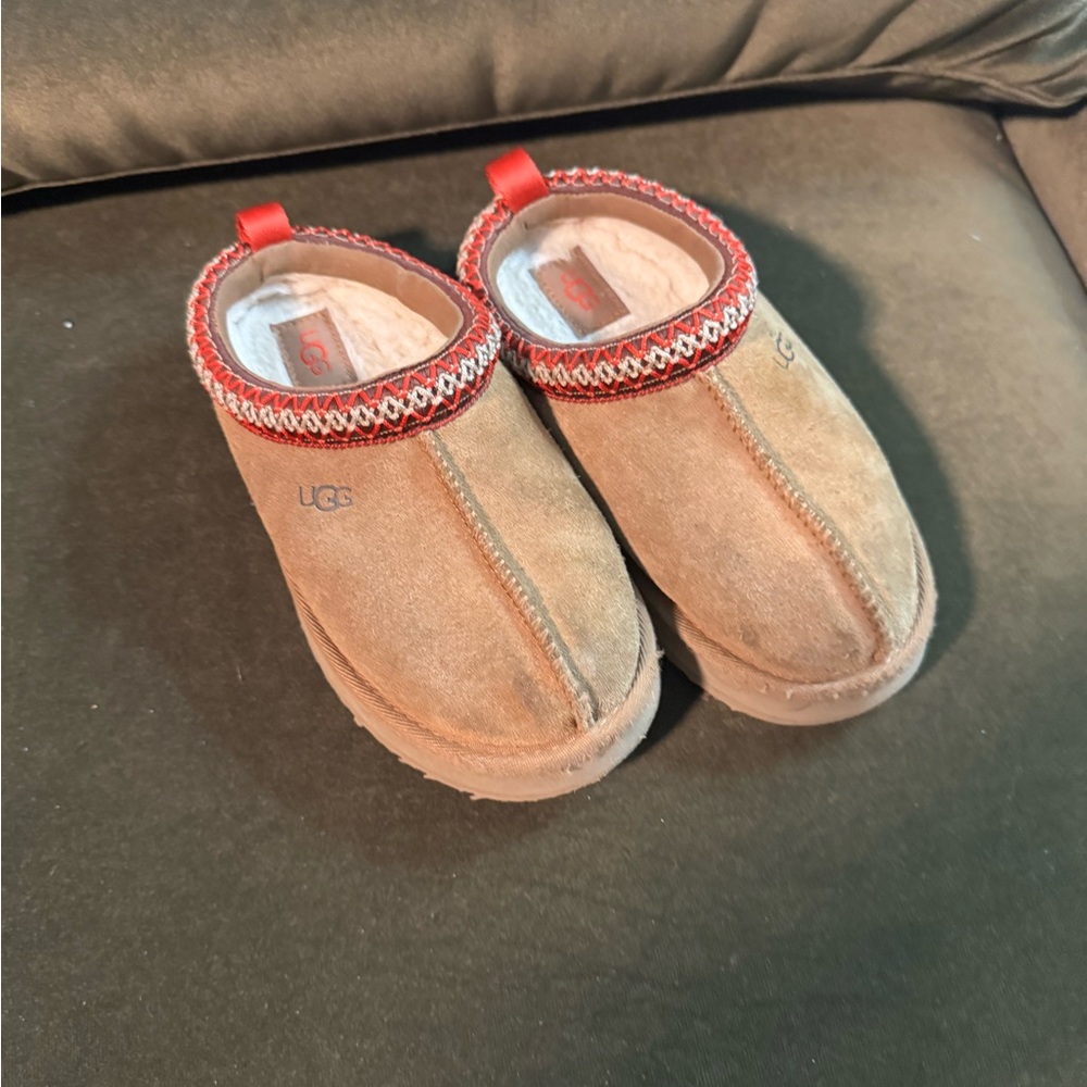 UGG Brown Suede Slippers with Red Accents